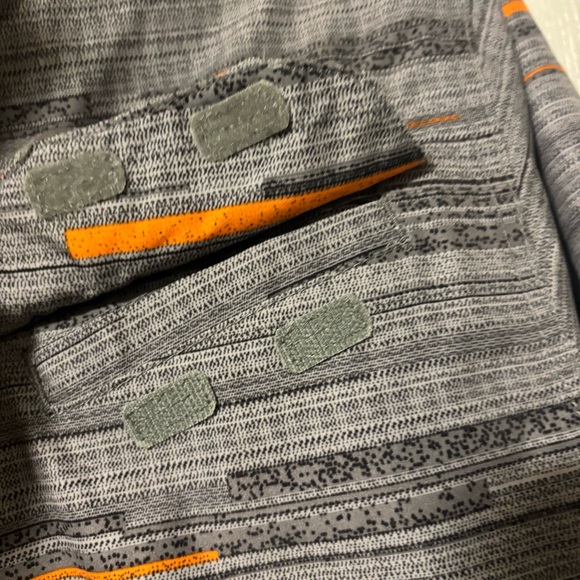 686 Smarty Streak Insula Gunmetal Streak Ski/Snow Reversible Jacket YXL 14-16 - Picture 6 of 11